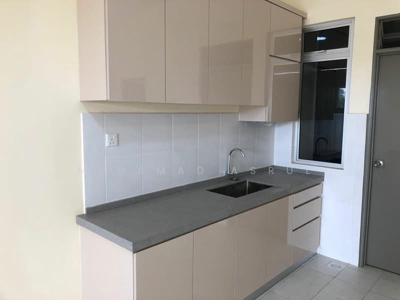 Residensi PRIMA Kota Tinggi untuk Untuk Dijual - RM 360,000, Apr 2026 - Kitchen - PropertyGuru.com.my