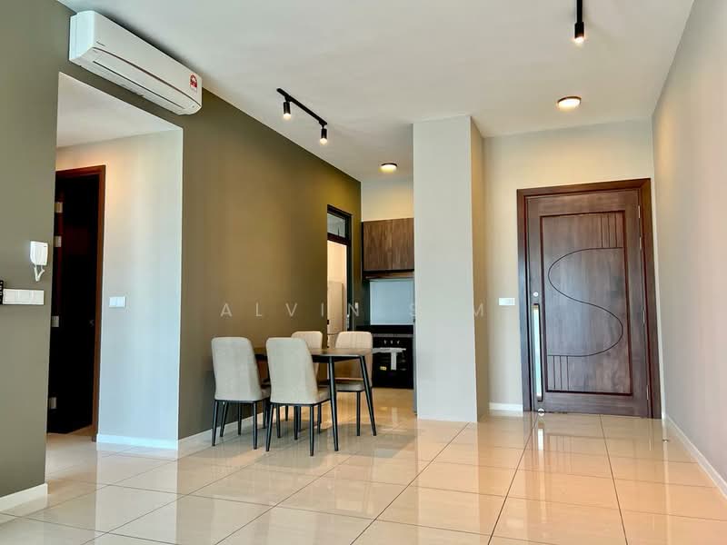 Queens Residences Q1 @ Queens Waterfront untuk Untuk Disewa - RM 3,800 /bulan, Mac 2026 - Dining Room - PropertyGuru.com.my