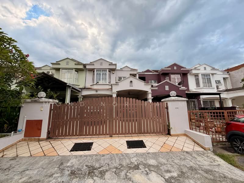 Terraced House for Sale in Shah Alam (Selangor) - Mohd Nor Fahmi - Exterior - PropertyGuru.com.my
