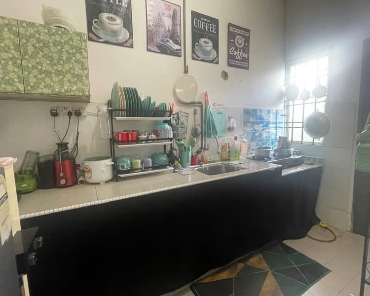 1-storey Terraced House for Sale in Kuantan (Pahang) - Soon Yen Loo - Kitchen - PropertyGuru.com.my