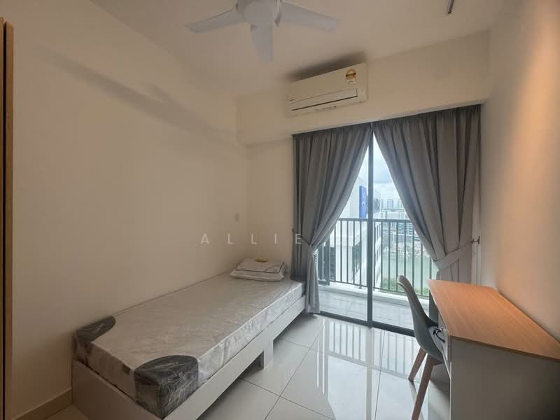 Service Residence for Rent at The New Duo @ Edumetro - Allie . - Bedroom - PropertyGuru.com.my