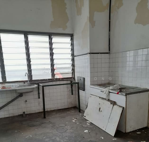 Shop for Rent in Taman Muda (Ampang) - Jenny Choong - Kitchen - PropertyGuru.com.my