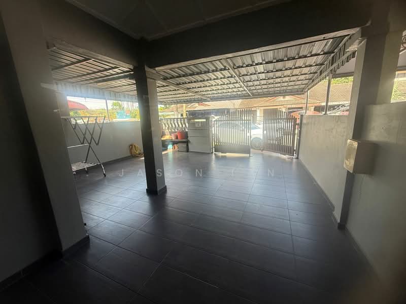 1-storey Terraced House for Sale in Permas Jaya (Johor) - Jason Tan - Exterior - PropertyGuru.com.my