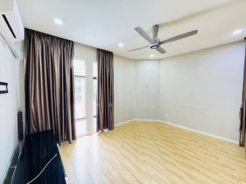 2-storey Terraced House for Sale in Bukit Raja (Selangor) - Loharaj . - PropertyGuru.com.my