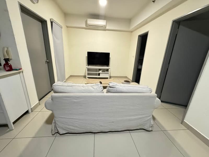 Service Residence for Sale at HYVE - Ji Chuan Lee - Living Room - PropertyGuru.com.my