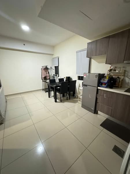 Service Residence for Sale at HYVE - Ji Chuan Lee - Kitchen - PropertyGuru.com.my