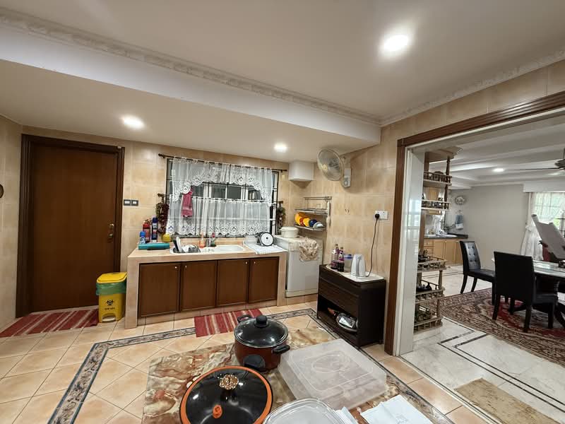Seksyen 19 untuk Untuk Dijual - RM 5,500,000, Mac 2026 - Kitchen - PropertyGuru.com.my