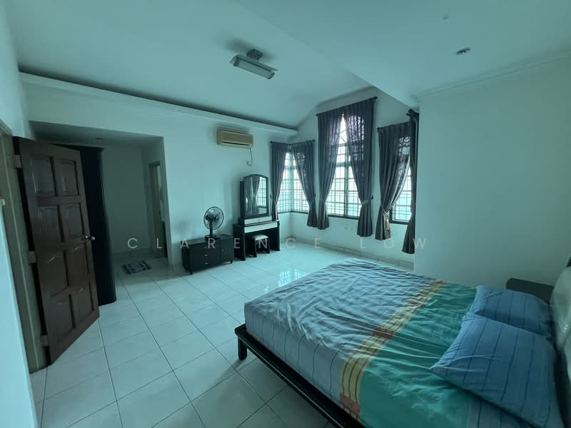 2-storey Terraced House for Sale in Senai (Johor) - Clarence Low - Bedroom - PropertyGuru.com.my