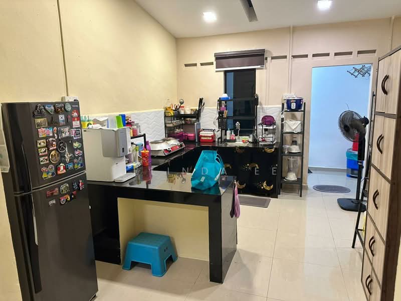 Rumah Teres 1 Tingkat untuk Dijual di Ulu Tiram (Johor) - Melinda Ee - Kitchen - PropertyGuru.com.my
