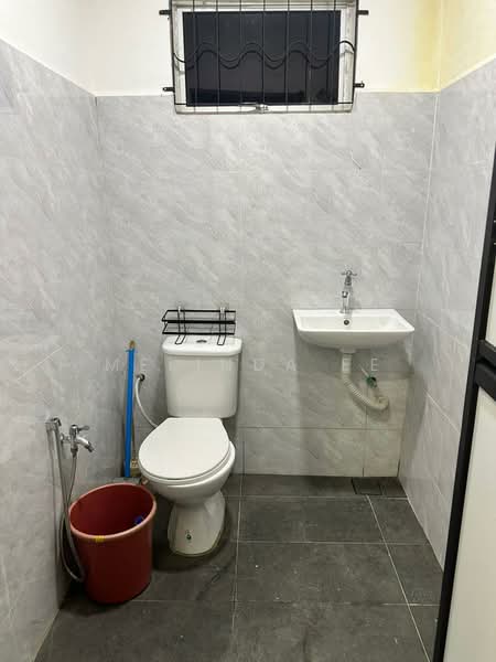 Rumah Teres 1 Tingkat untuk Dijual di Ulu Tiram (Johor) - Melinda Ee - Bathroom - PropertyGuru.com.my