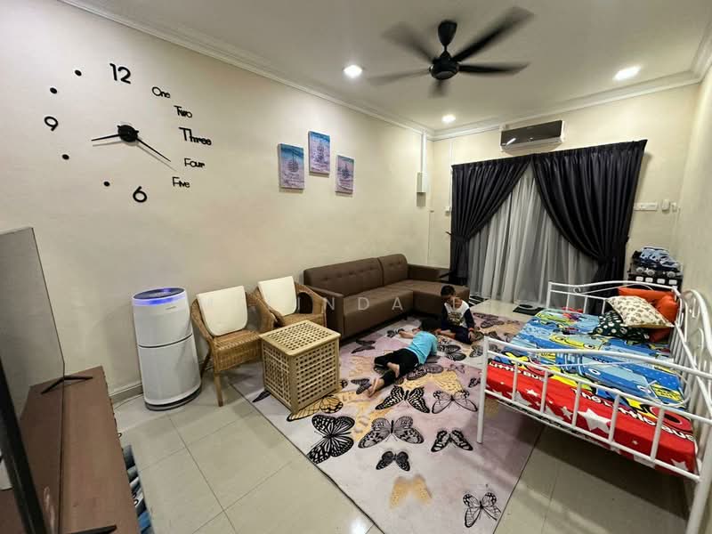 Rumah Teres 1 Tingkat untuk Dijual di Ulu Tiram (Johor) - Melinda Ee - Living Room - PropertyGuru.com.my