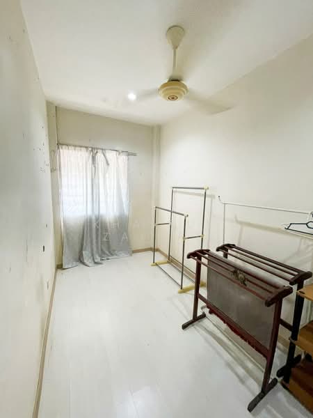 Flat for Sale at Inai - Khairul Zainal - Interior - PropertyGuru.com.my