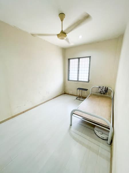 Flat for Sale at Inai - Khairul Zainal - Bedroom - PropertyGuru.com.my