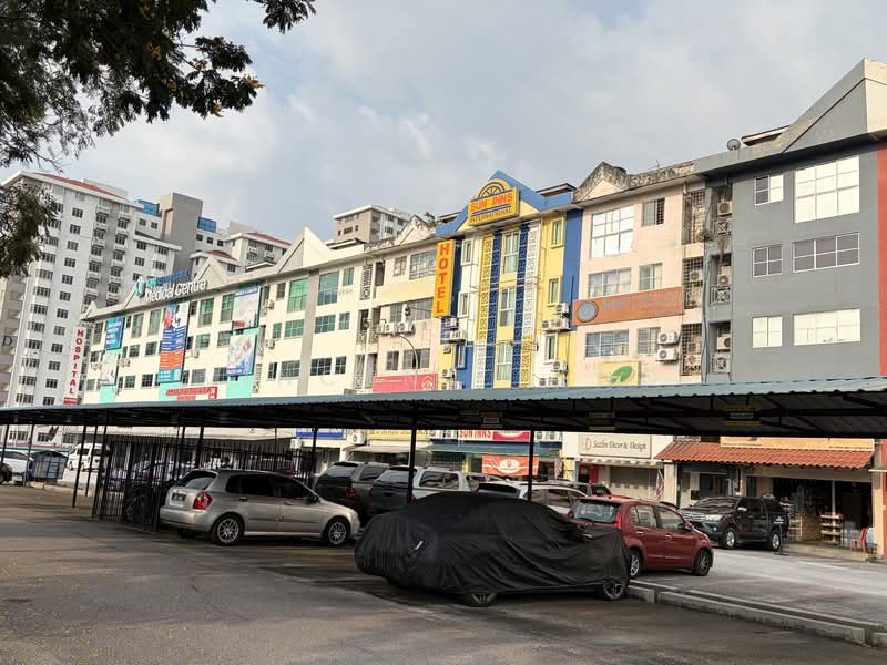 Shop / Office for Sale in Petaling Jaya (Selangor) - Vincent Heng - Exterior - PropertyGuru.com.my