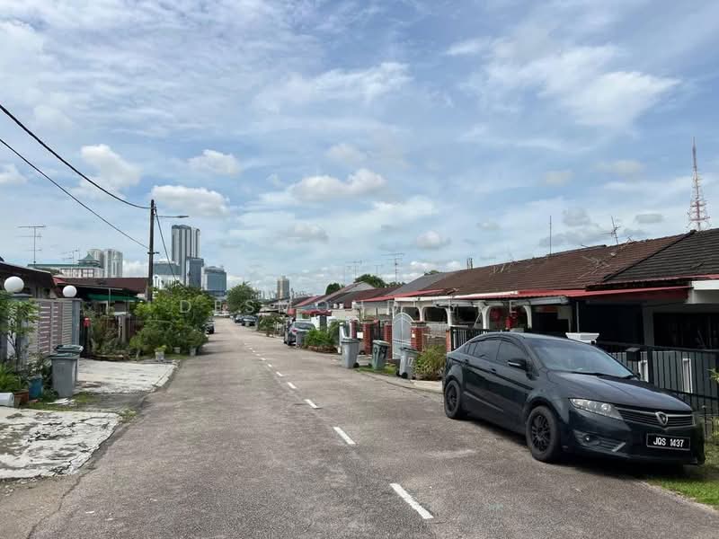 Taman Pelangi Tamans Pelangis untuk Untuk Dijual - RM 750,000, Apr 2026 - Exterior - PropertyGuru.com.my