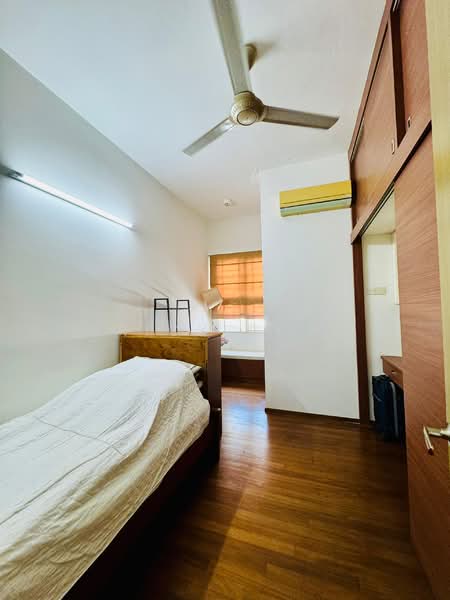 3-storey Terraced House for Sale in Tanjung Bungah (Penang) - Rick Goh - Bedroom - PropertyGuru.com.my