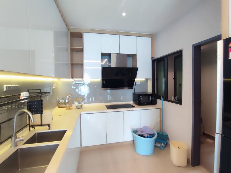 Condominium for Rent at Parkhill Residence - Emerlyne Shum - Kitchen - PropertyGuru.com.my