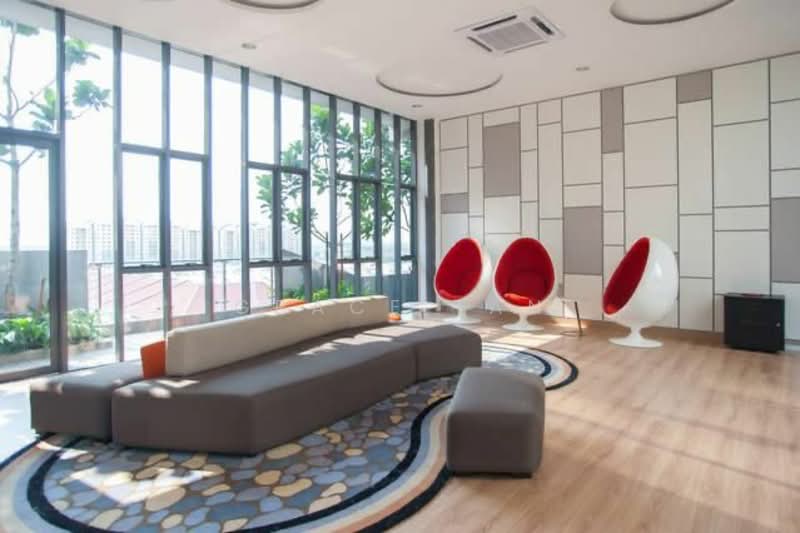 Eve Suite / NZX Square untuk Untuk Disewa - RM 2,000 /bulan, Mac 2026 - Living Room - PropertyGuru.com.my
