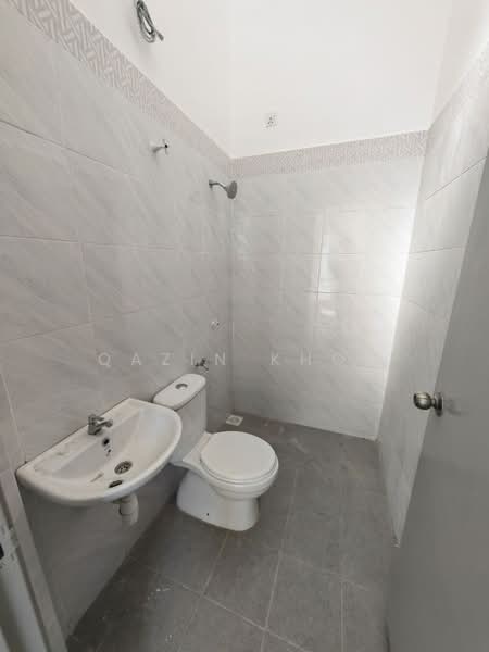 1-storey Terraced House for Rent in Ipoh (Perak) - Qazin Khoo - Bathroom - PropertyGuru.com.my
