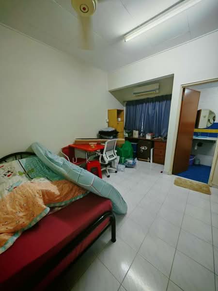 Rumah Teres 2-Tingkat untuk Dijual di Taman Sri Bintang (Kepong) - Suki Tan - Bedroom - PropertyGuru.com.my