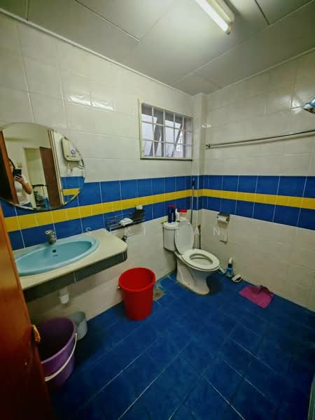 Rumah Teres 2-Tingkat untuk Dijual di Taman Sri Bintang (Kepong) - Suki Tan - Bathroom - PropertyGuru.com.my