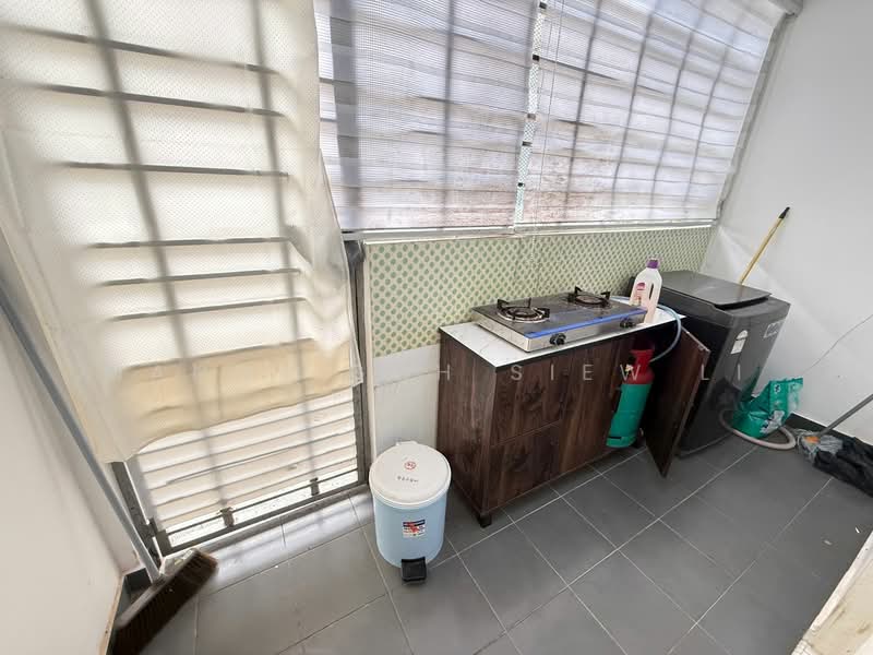 Meridin East untuk Untuk Disewa - RM 1,700 /bulan, Mac 2026 - Balcony - PropertyGuru.com.my