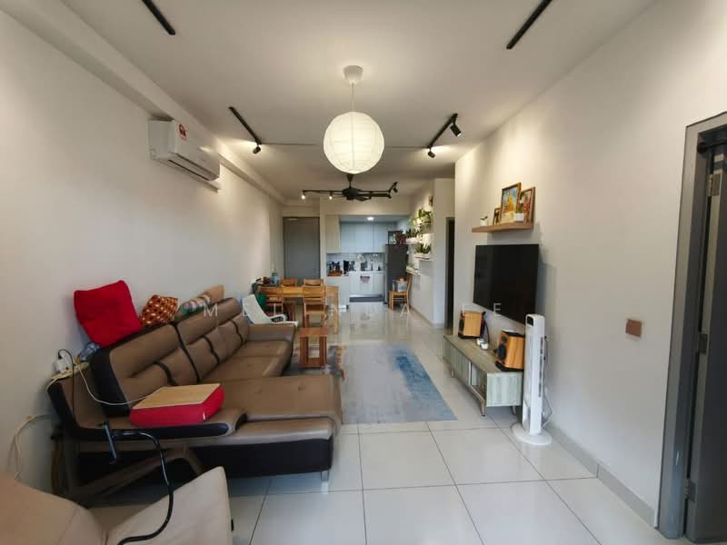 Service Residence for Sale at Residences @ 1 Tebrau - Melinda Ee - Living Room - PropertyGuru.com.my