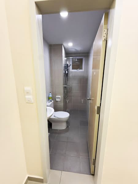 Havana Beach Residences untuk Untuk Disewa - RM 1,600 /bulan, Mac 2026 - Bathroom - PropertyGuru.com.my
