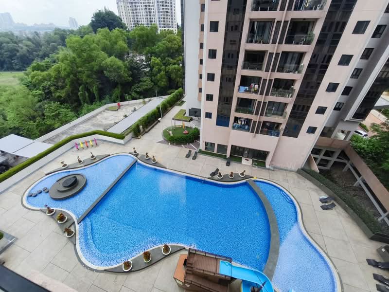 Park Villa untuk Untuk Disewa - RM 2,600 /bulan, Mac 2026 - Pool - PropertyGuru.com.my