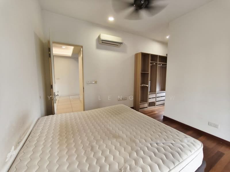 Park Villa untuk Untuk Disewa - RM 2,600 /bulan, Mac 2026 - Bedroom - PropertyGuru.com.my