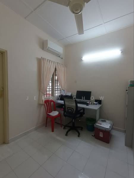 Taman Pengkalan Perdana untuk Untuk Dijual - RM 350,000, Mac 2026 - Study - PropertyGuru.com.my