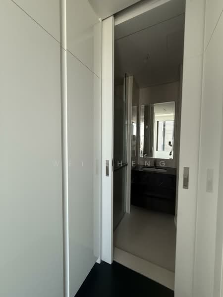 Service Residence for Sale at Regent Suites @ Pavilion Damansara Heights - Wei Kheng - Bathroom - PropertyGuru.com.my