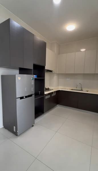 Condominium for Sale at Bay Point @ Country Garden Danga Bay - Ee Fong Toh - Kitchen - PropertyGuru.com.my