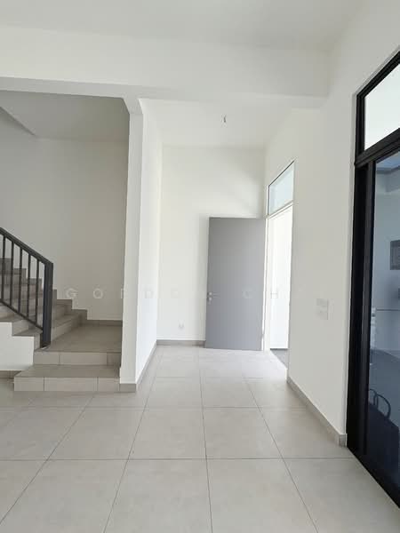 2-storey Terraced House for Sale in Taman Mount Austin (Tebrau) - Gordon Chai - Entrance - PropertyGuru.com.my