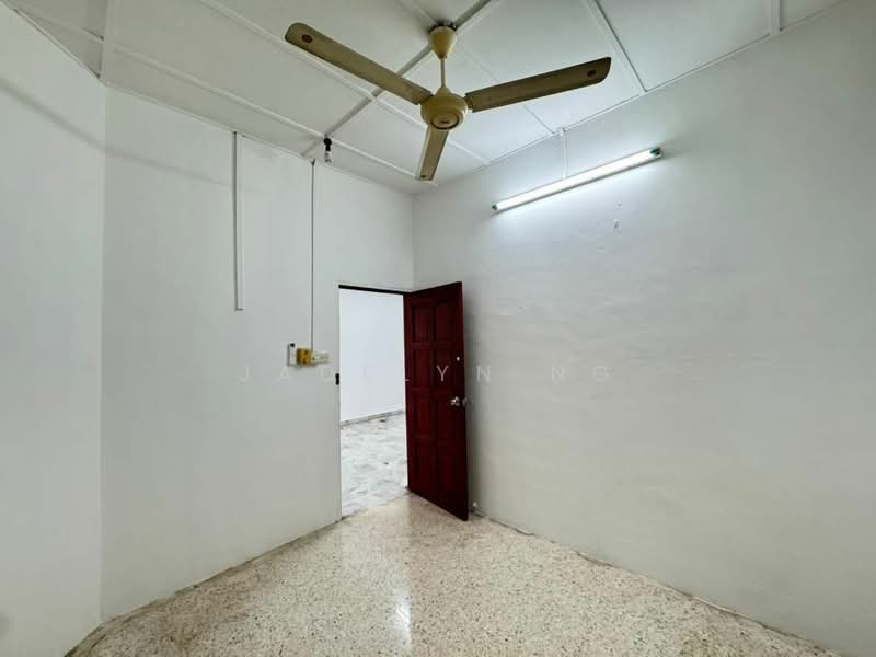 Kulai Kulai Kulai untuk Untuk Disewa - RM 1,450 /bulan, Mac 2026 - Interior - PropertyGuru.com.my