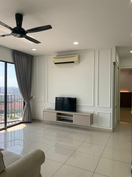 TRiGON Luxury Residences untuk Untuk Dijual - RM 998,000, Mac 2026 - Living Room - PropertyGuru.com.my