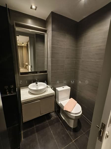 Service Residence for Rent at Expressionz Professional Suites - Zilla Ahmad - Bathroom - PropertyGuru.com.my