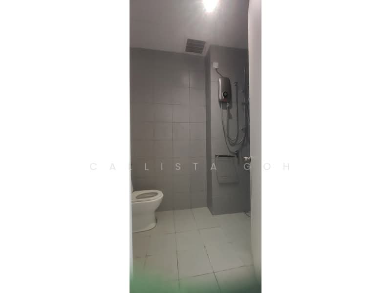 2-storey Terraced House for Sale in Bandar Country Homes (Rawang) - Callista Goh - Bathroom - PropertyGuru.com.my