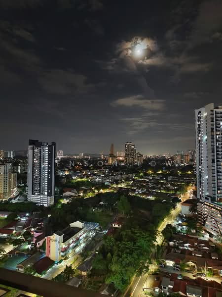 Service Residence for Sale at Bloomsvale Menara Vista Petaling - Jenson Low - Exterior - PropertyGuru.com.my