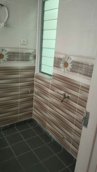 Aman Heights Condominium untuk Untuk Disewa - RM 1,500 /bulan, Mac 2026 - Bathroom - PropertyGuru.com.my