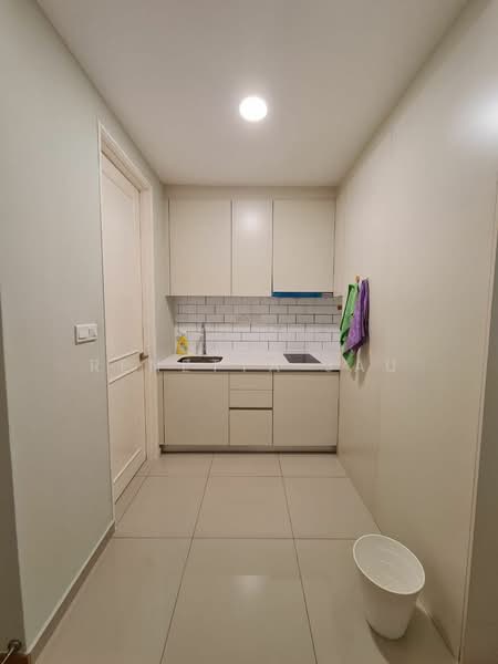 Service Residence for Rent at East Parc @ Manjalara - Renetta Jau - Kitchen - PropertyGuru.com.my