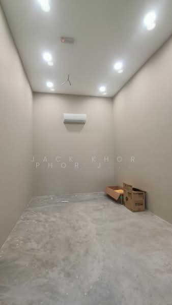 Shop / Office for Rent in Setia Alam (Selangor) - Jack Khor Phor Jiing - Interior - PropertyGuru.com.my