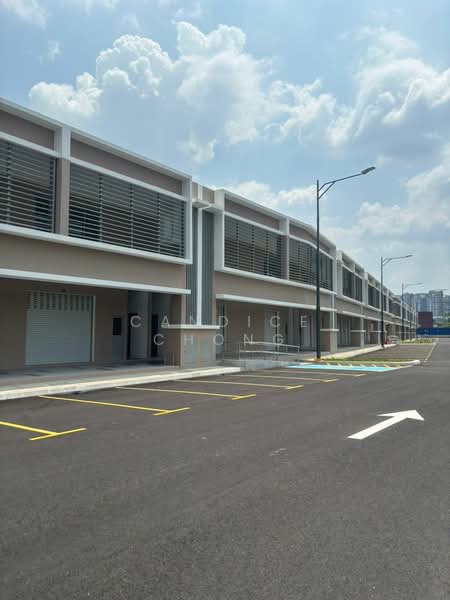 Shop / Office for Rent in Bandar Puteri Puchong (Puchong) - Candice Chong - Exterior - PropertyGuru.com.my