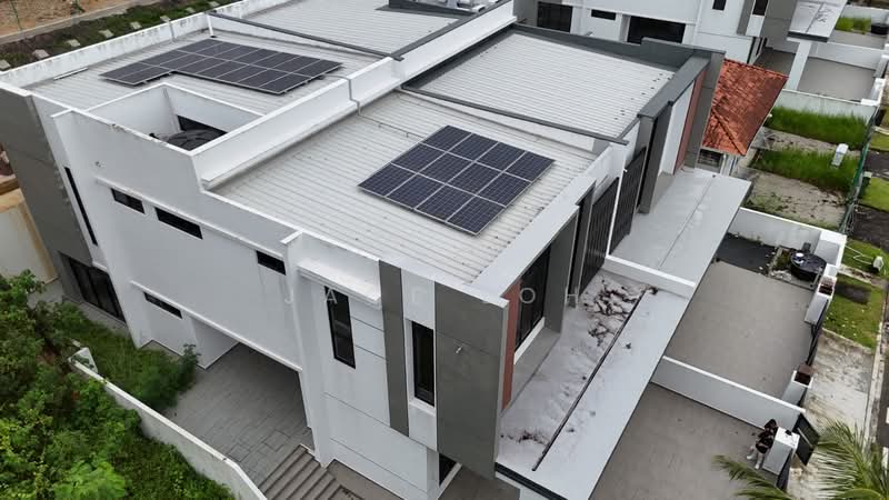 Rumah Berkembar untuk Dijual di Taman Perling - Jace Loh - Exterior - PropertyGuru.com.my