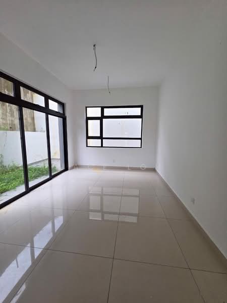 Rumah Berkembar untuk Dijual di Taman Perling - Jace Loh - Interior - PropertyGuru.com.my