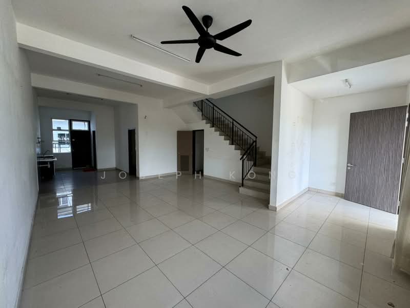 2-storey Terraced House for Rent in Skudai (Johor) - Joseph Kong - Living Room - PropertyGuru.com.my