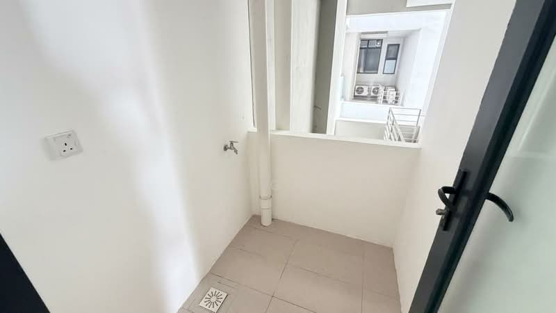 Condominium for Sale at Setia Sky Vista - V. Goh - Balcony - PropertyGuru.com.my