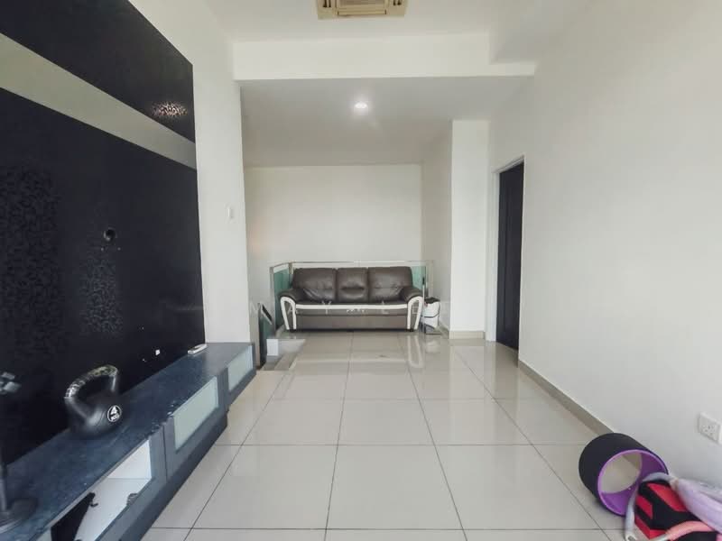 Cluster House for Sale in Skudai (Johor) - May Lee - Living Room - PropertyGuru.com.my
