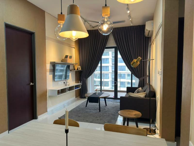 Kings Bay @ Country Garden Danga Bay untuk Untuk Disewa - RM 2,400 /bulan, Apr 2026 - Living Room - PropertyGuru.com.my
