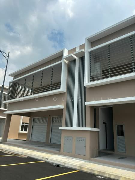 Shop / Office for Rent in Bandar Puteri Puchong (Puchong) - Nicholas Lim - Exterior - PropertyGuru.com.my